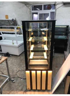Vertical Pastry Display Cabinet